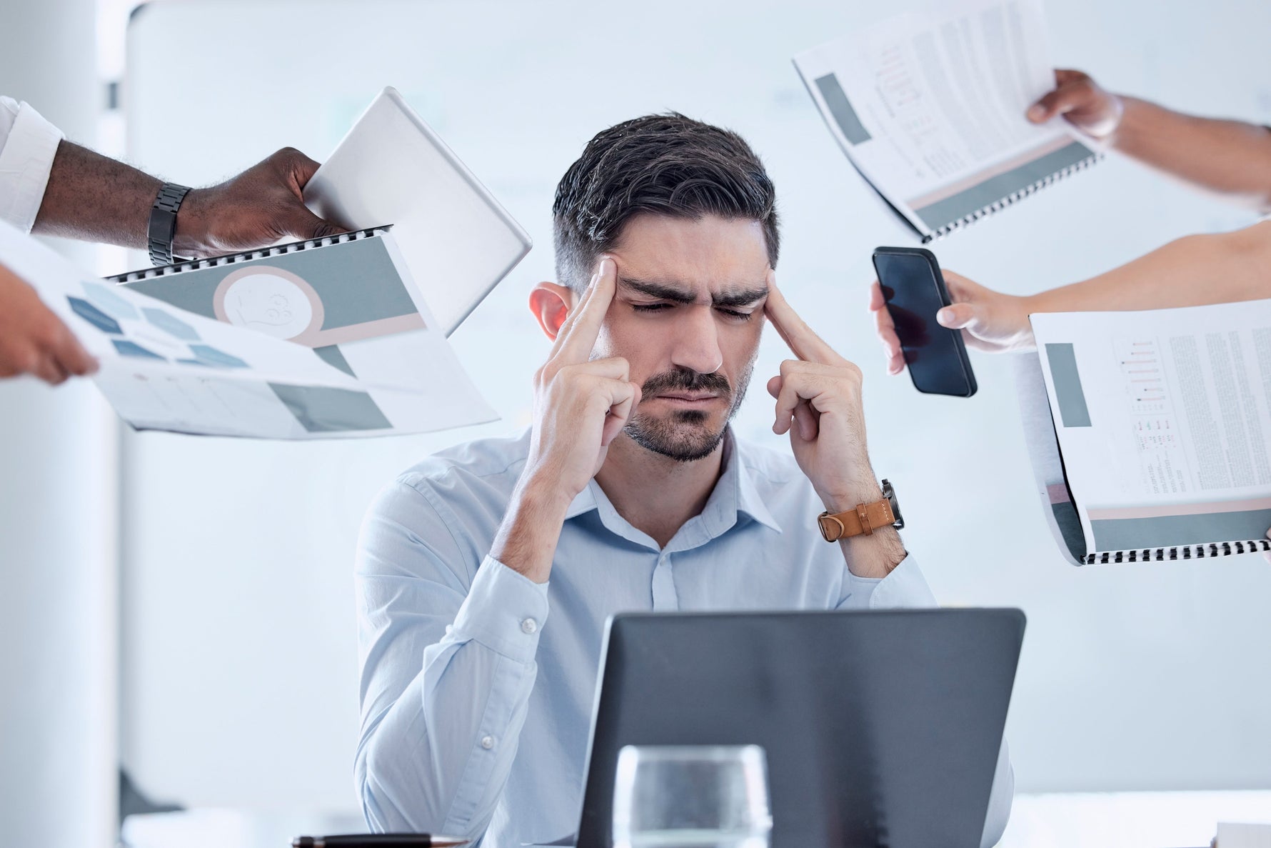 ¿Exámenes o mucha carga laboral? Tu kit de suplementos para tu salud mental